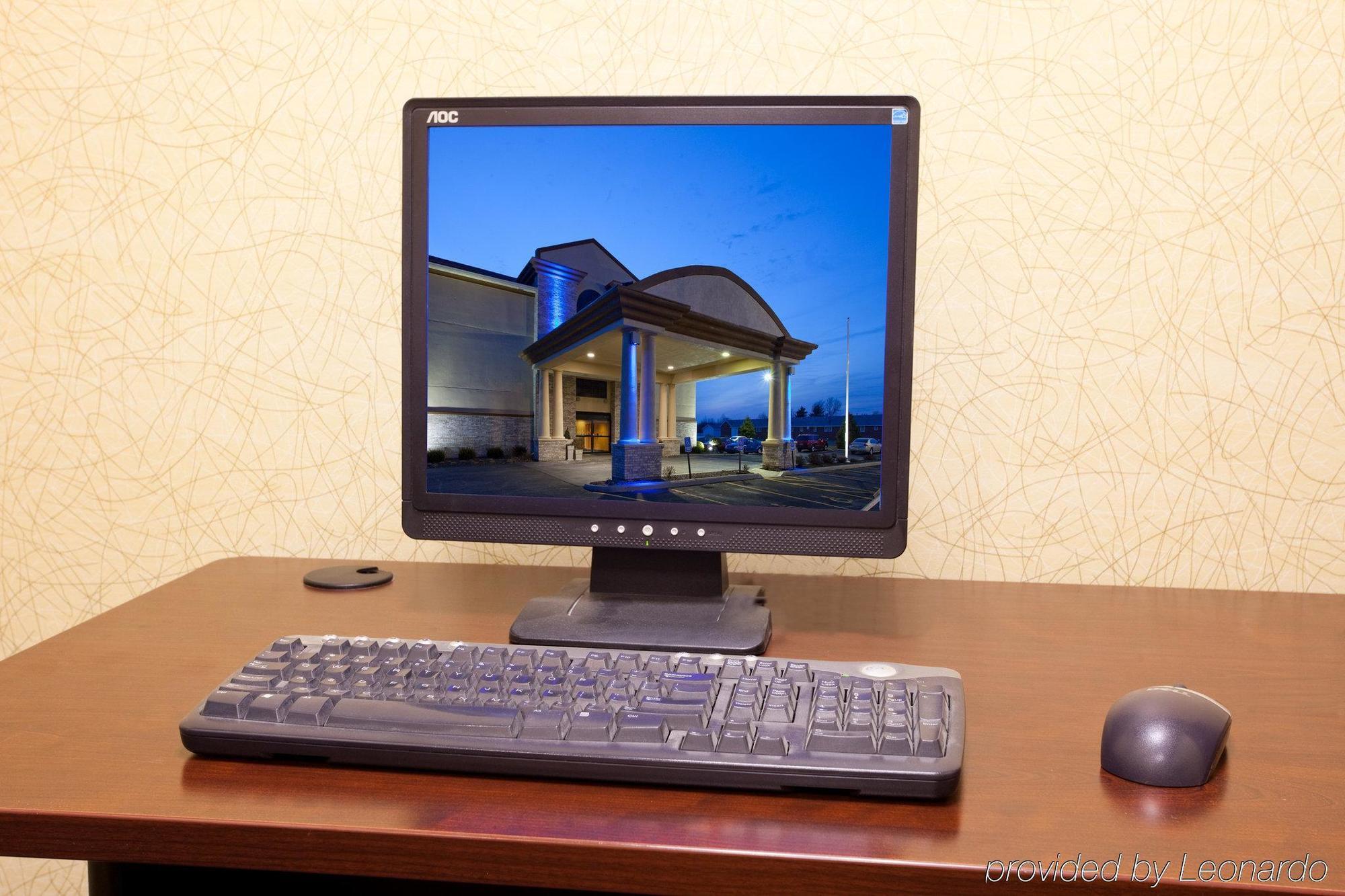 Holiday Inn Express Hotel & Suites Wauseon By Ihg Exterior foto